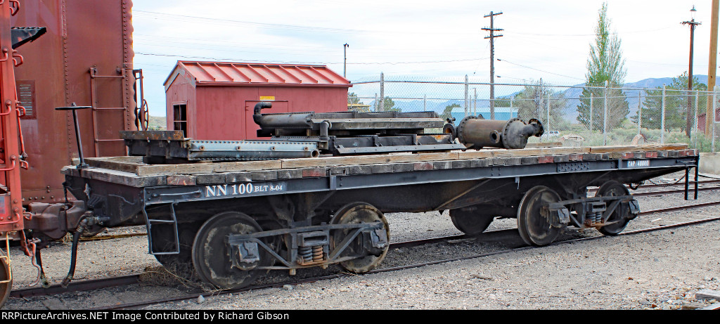 NN 100 Flat Car